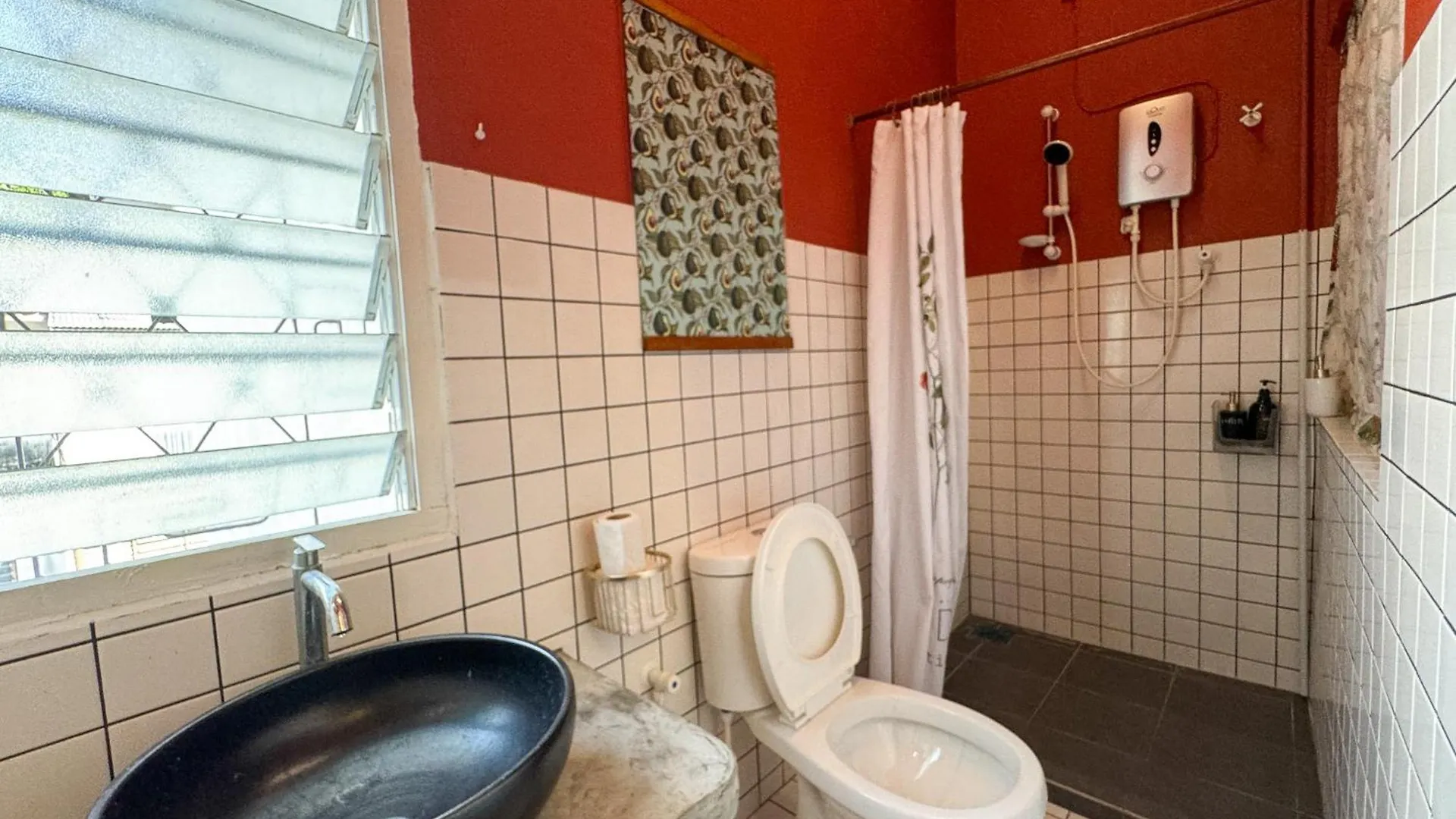 Aeon Station 18L Rainforest & Heritage Ipoh Guest house